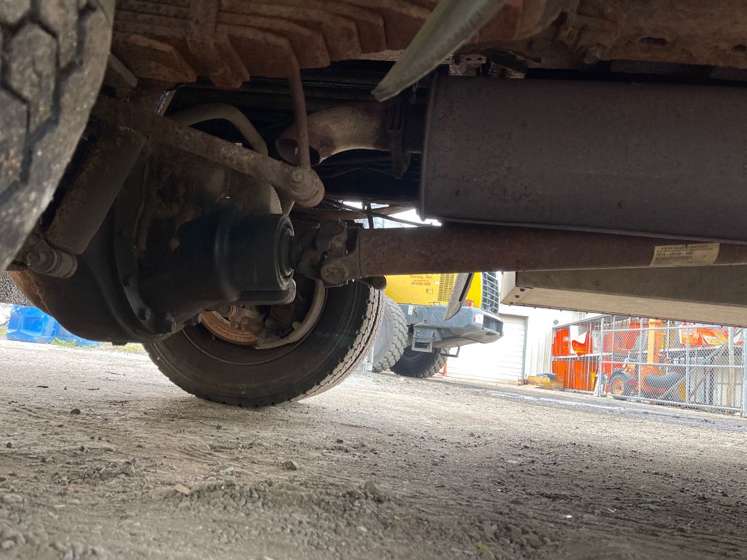 2003 FORD F-550 Service/Crane Truck - Image 27